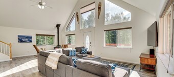 Spacious & Scenic Wasilla Getaway Near Adventures