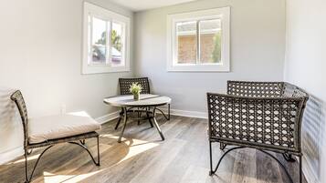Rumah (2 Bedrooms) | Interior