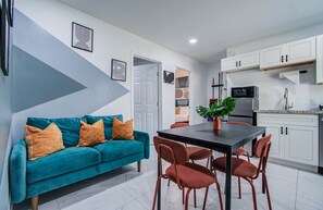 Interior - Modern 2BR Houston Stay | Central & Cozy (Houston)