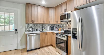 12 Mi to BOK Center: Pet-friendly Home w/ Yard!