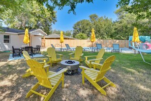 House (4 Bedrooms) | Front of property