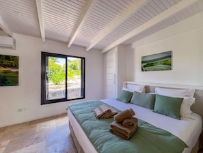 2 habitaciones, tabla de planchar con plancha y wifi gratis 