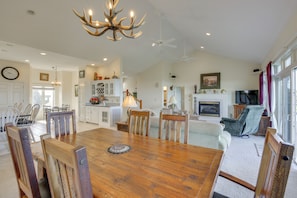 House (4 Bedrooms) | Interior - Beech Mtn Views, Next to Ski Resort: Home w/ Decks (Banner Elk)