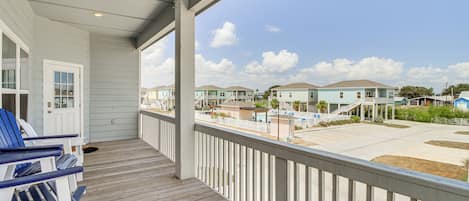 House (3 Bedrooms) | Front of property