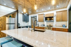 Casa (2 Bedrooms) | Interior