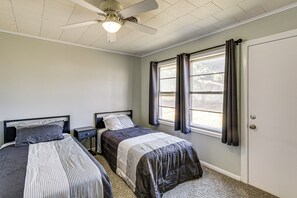 Hús (3 Bedrooms) | Að innan