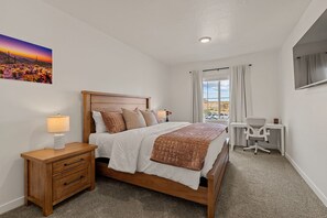 4 bedrooms, desk, iron/ironing board, travel cot