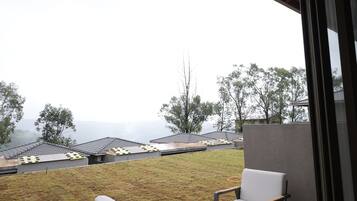 Ananda valley view cottage with balcony | Balcony