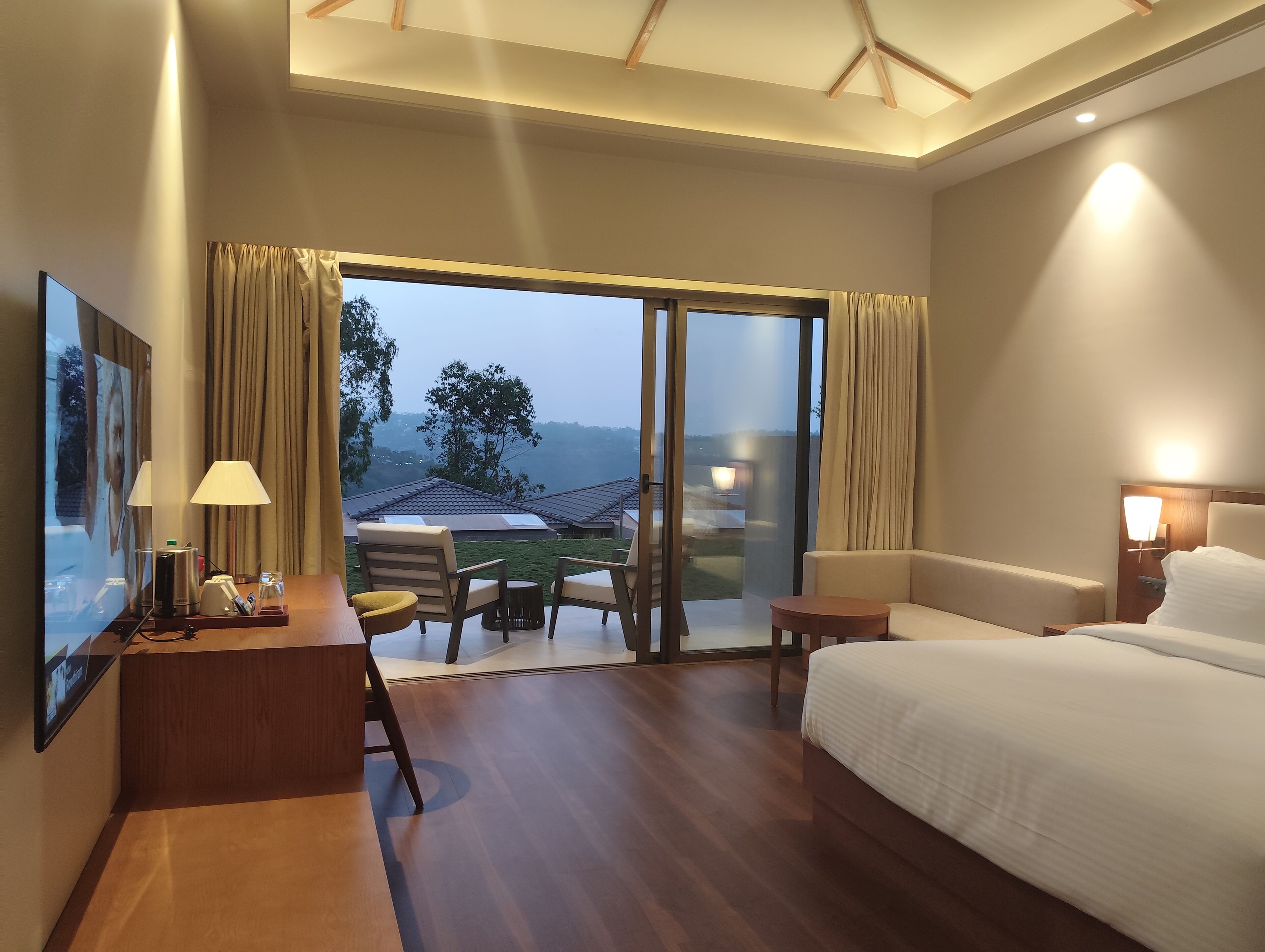 Ananda valley view cottage with balcony | Hochwertige Bettwaren, Minibar, Bügeleisen/Bügelbrett, kostenloses WLAN