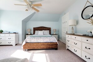 5 Schlafzimmer, Bügeleisen/Bügelbrett, WLAN
