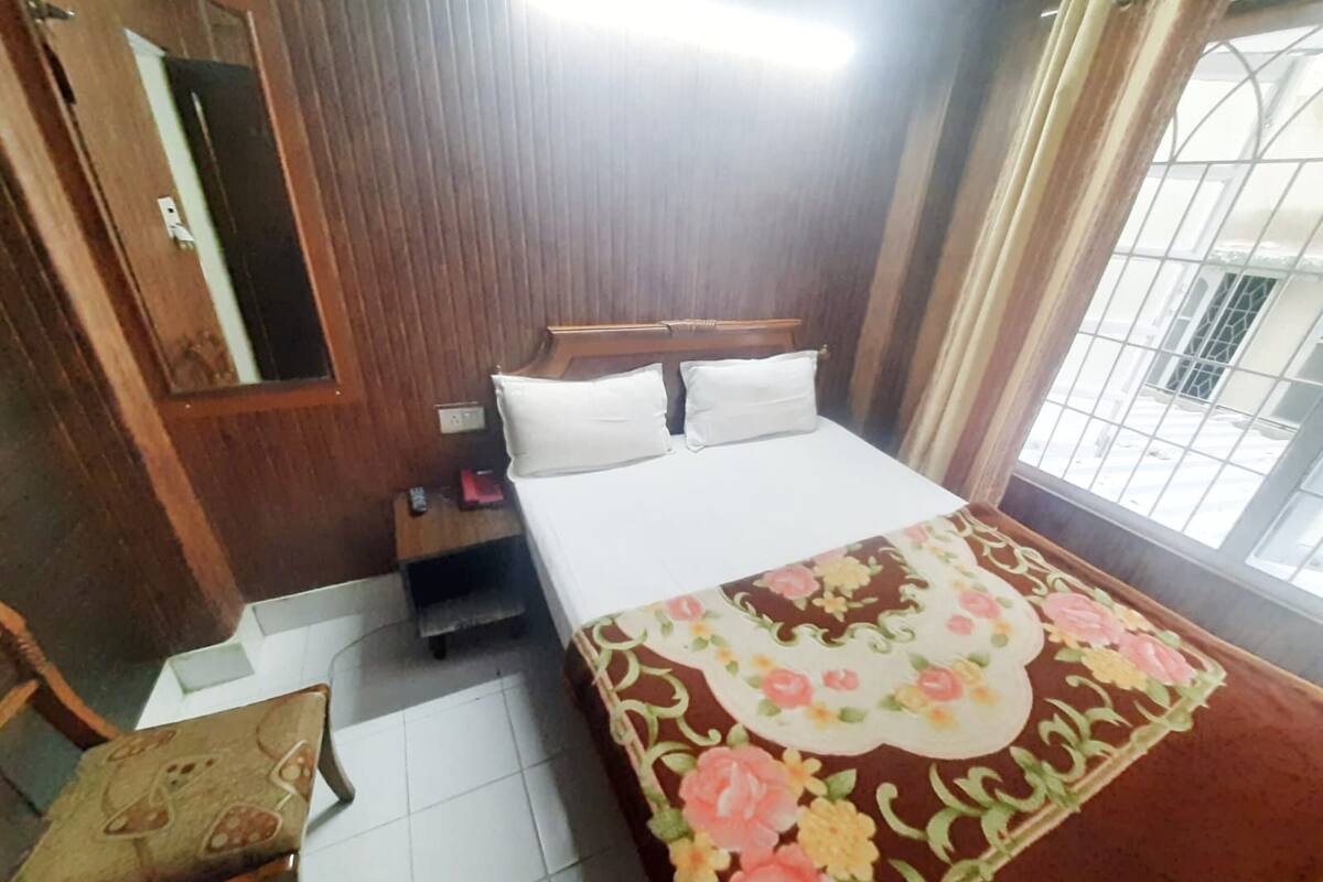 Quarto standard | Wi-Fi de cortesia, roupa de cama