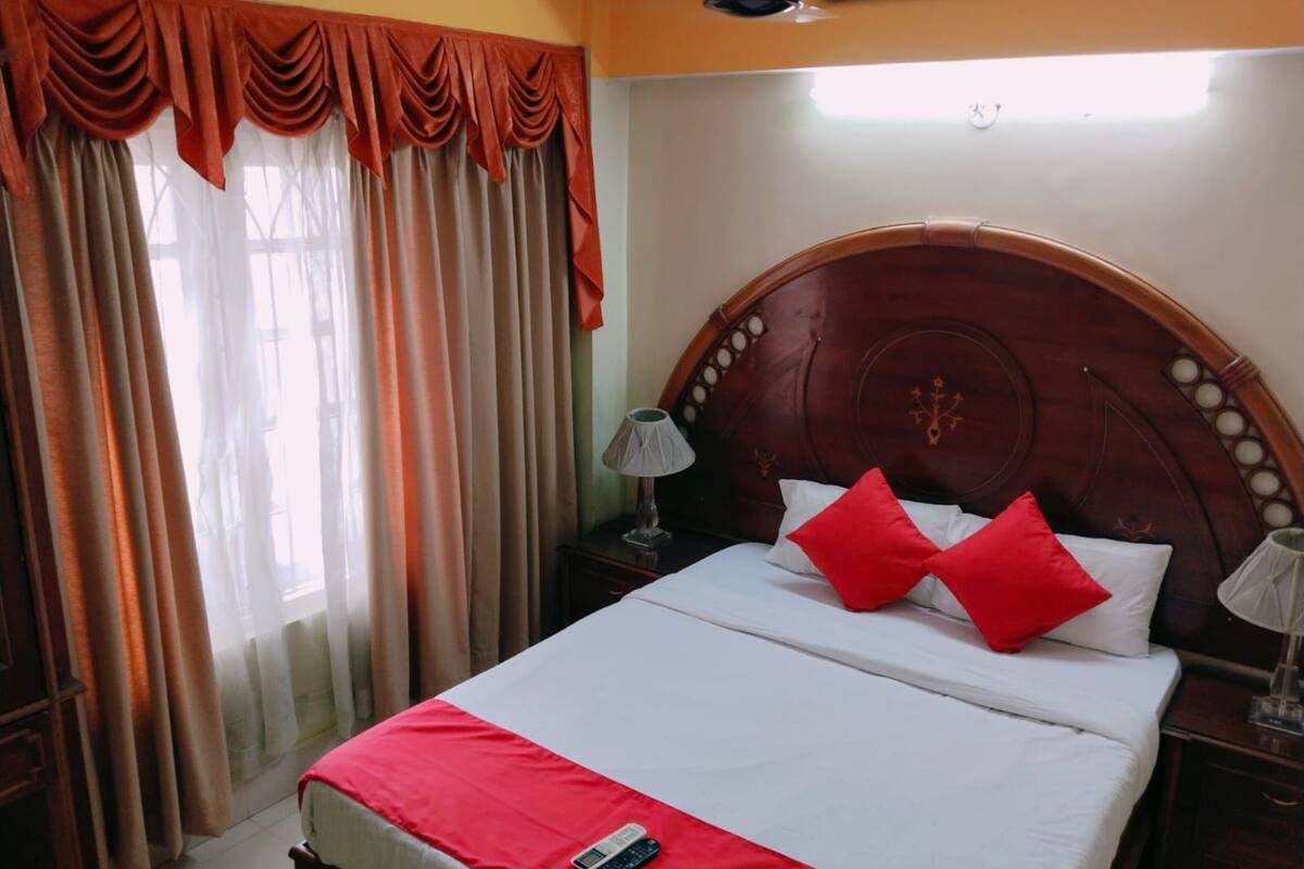 Quarto premium, vista para a cidade | Wi-Fi de cortesia, roupa de cama