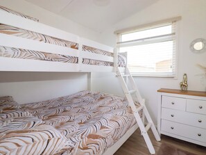 2 bedrooms, individually decorated, individually furnished - Cozy Retreat (Padstow)