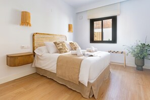 1 bedroom, iron/ironing board, Internet, bed sheets