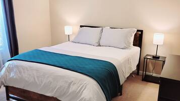 3 bedrooms, iron/ironing board, free WiFi, bed sheets