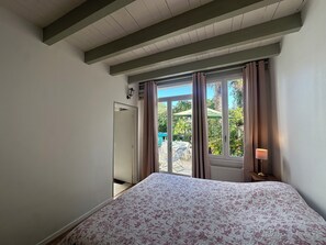 3 bedrooms