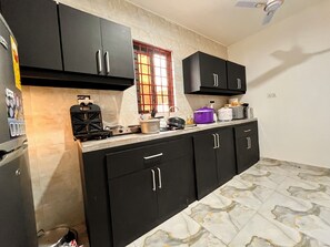 Microones, forn i placa de cuina