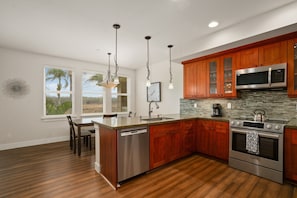 Private kitchen - Kauai Pili Mai 14g 2 Bedroom Condo (Koloa)