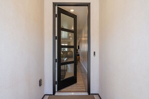 Townhome, 4 Bedrooms | Interior