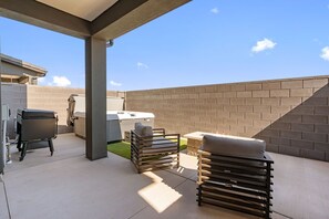 Townhome, 4 Bedrooms | Terrace/patio