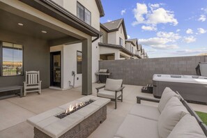 Townhome, 4 Bedrooms | Terrace/patio