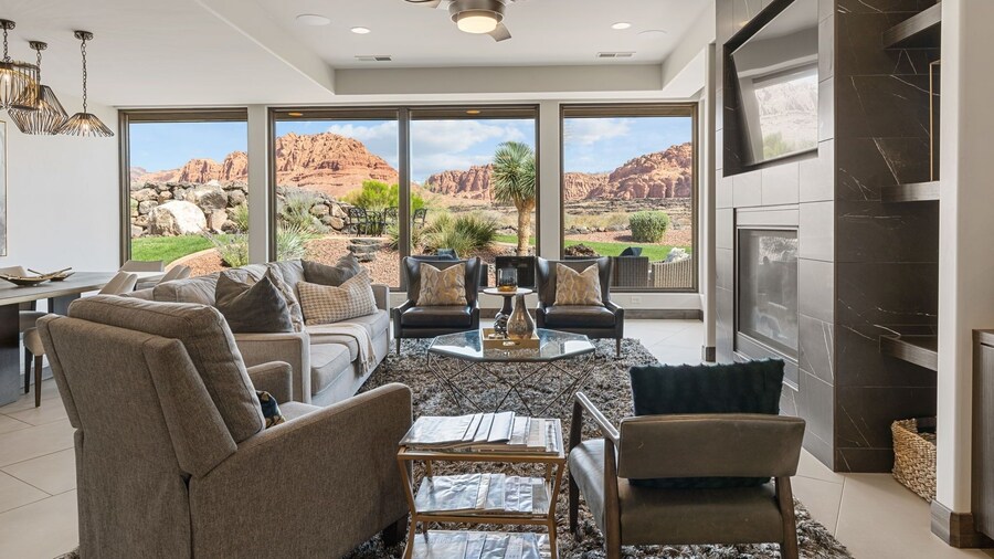 La Vista Encanto #14 4 Bedroom Home