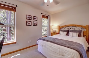 Townhome, 2 Bedrooms