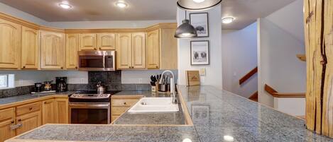 联排别墅, 2 间卧室 | 私人厨房 | 冰箱、烤箱、茶具/咖啡用具、烤面包机