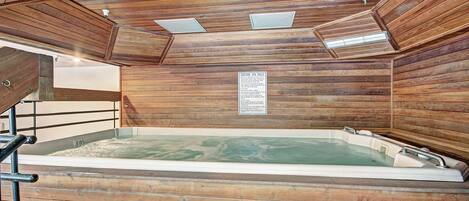 إستديو | المنشأة من الداخل