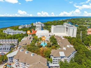 Exterior - Baytowne Wharf Condo with Walk Out Patio & Tram Service (Miramar Beach)