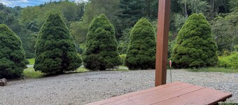 Lucky Hill Hideaway - New Rental 2025