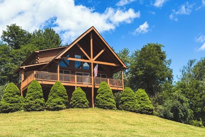 Lucky Hill Hideaway - New Rental 2025