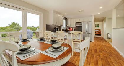 Cozy Sagamore Beach House