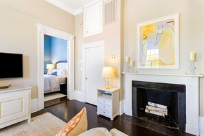 1 chambre, fer et planche à repasser, accès Internet, draps fournis