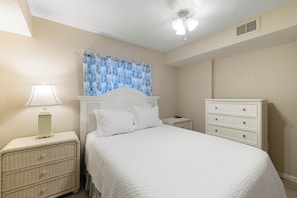 مكواة/لوح كي وواي فاي مجانًا وملاءات أسرّة