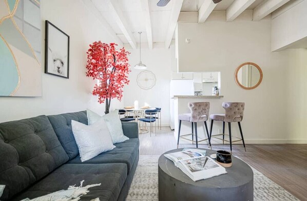 Télévision, espaces bureaux