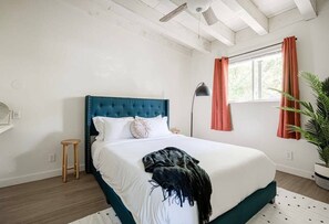 1 chambre, fer et planche à repasser, Wi-Fi, draps fournis