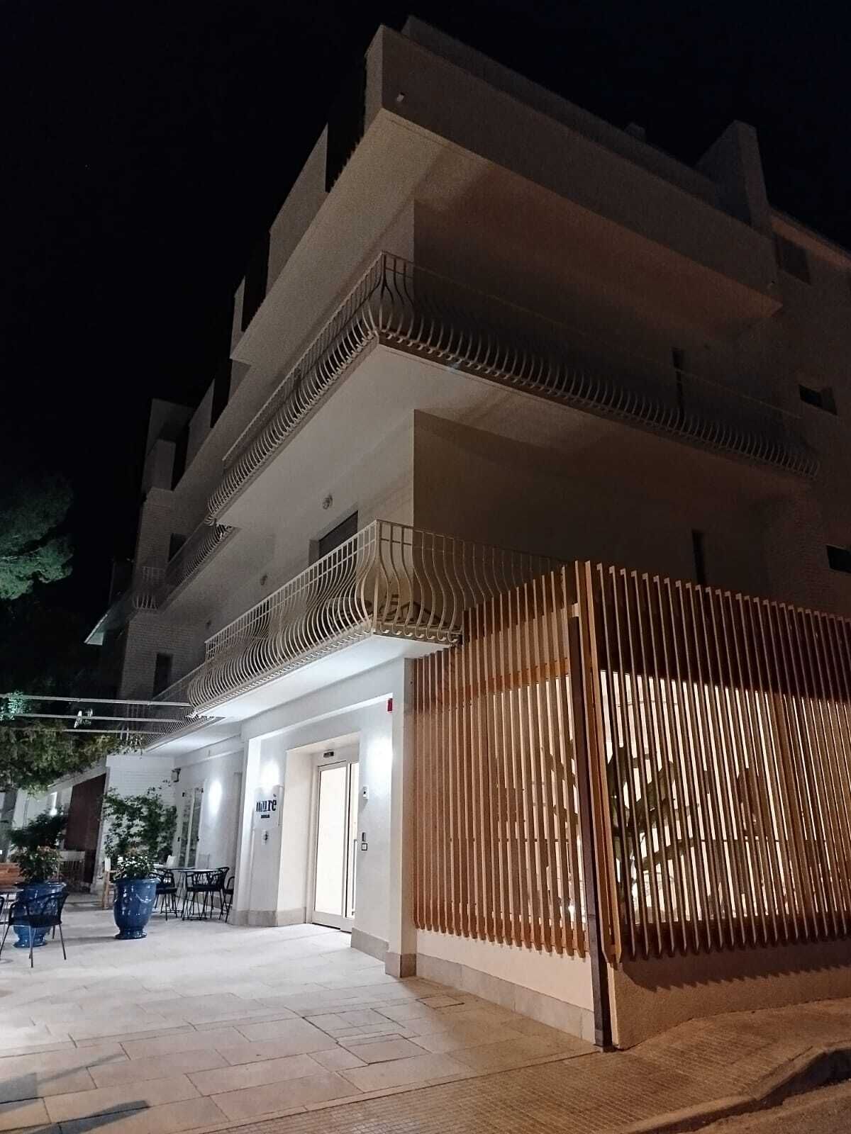 Fachada del alojamiento - Noche