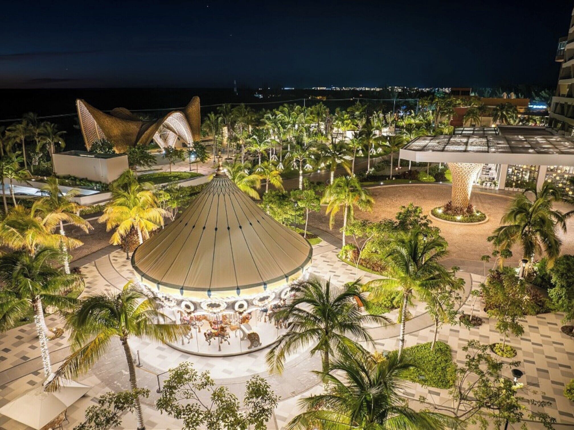 المنشأة من الخارج