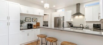 Ram’s Roost | Rooftop Hot Tub, Patio & Family Fun