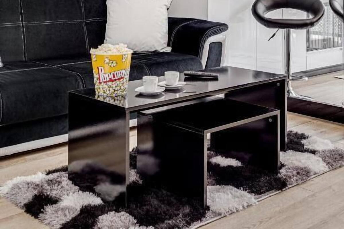 Apartment, 1 Bedroom, Balcony | Laptop workspace, iron/ironing board, free WiFi
