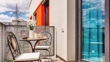 Apartamento, balcón | Terraza o patio