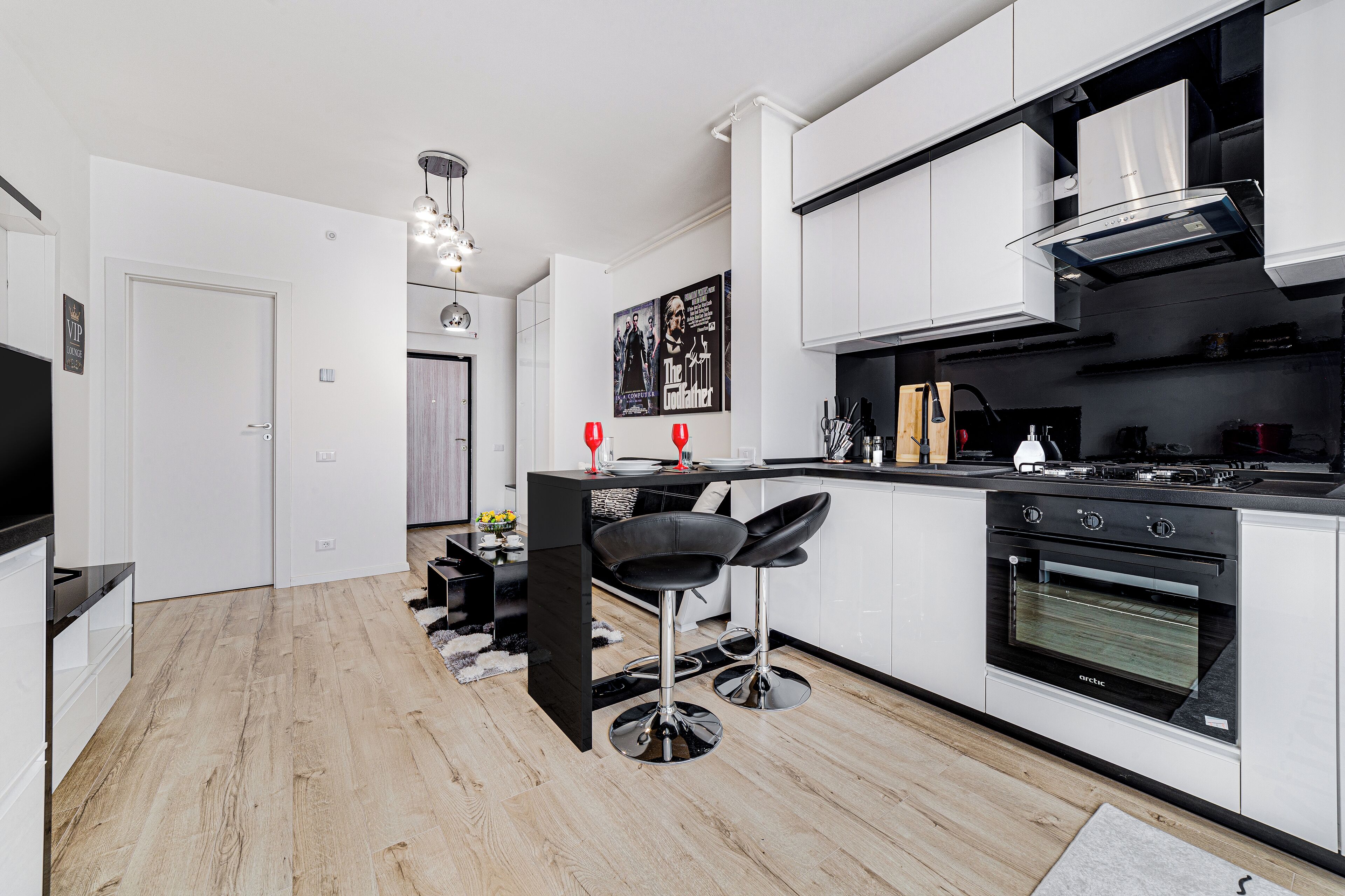 Apartment, 1 Bedroom, Balcony | Private kitchen | Full-size fridge, microwave, oven, stovetop
