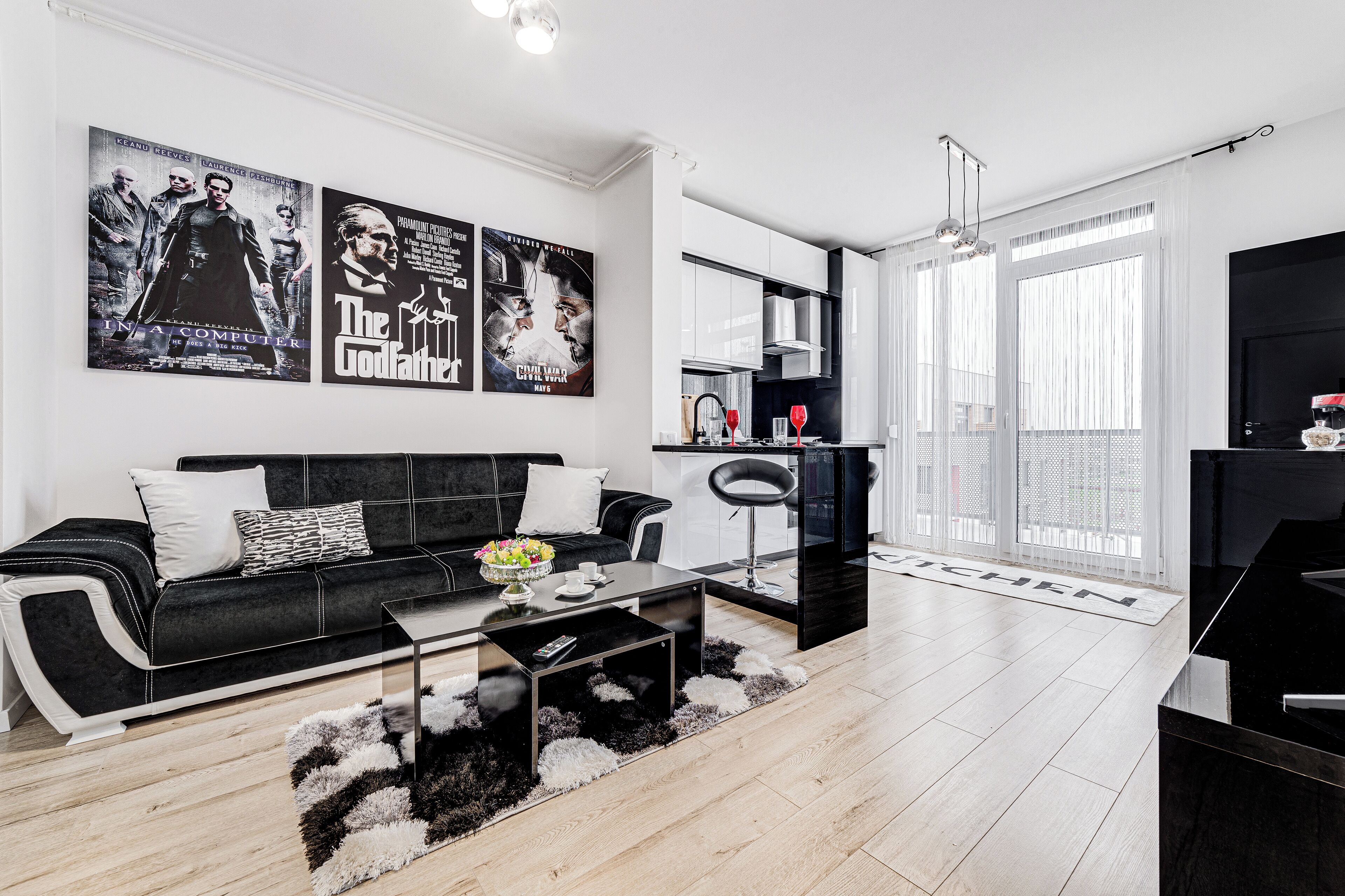 Apartment, 1 Bedroom, Balcony | Living area