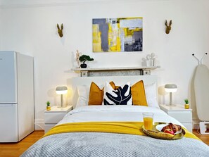 1 bedroom, desk, iron/ironing board, free WiFi