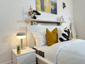 1 bedroom, desk, iron/ironing board, free WiFi