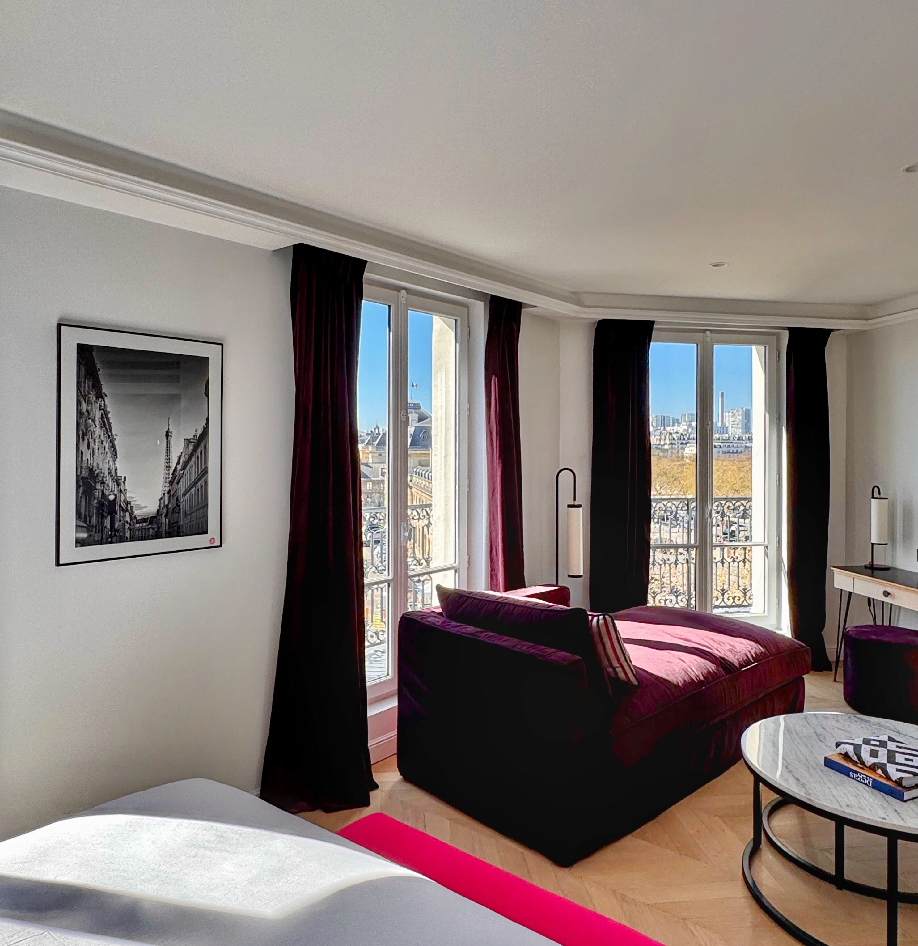 Junior Suite, City View | In-room safe, soundproofing, iron/ironing board, free WiFi