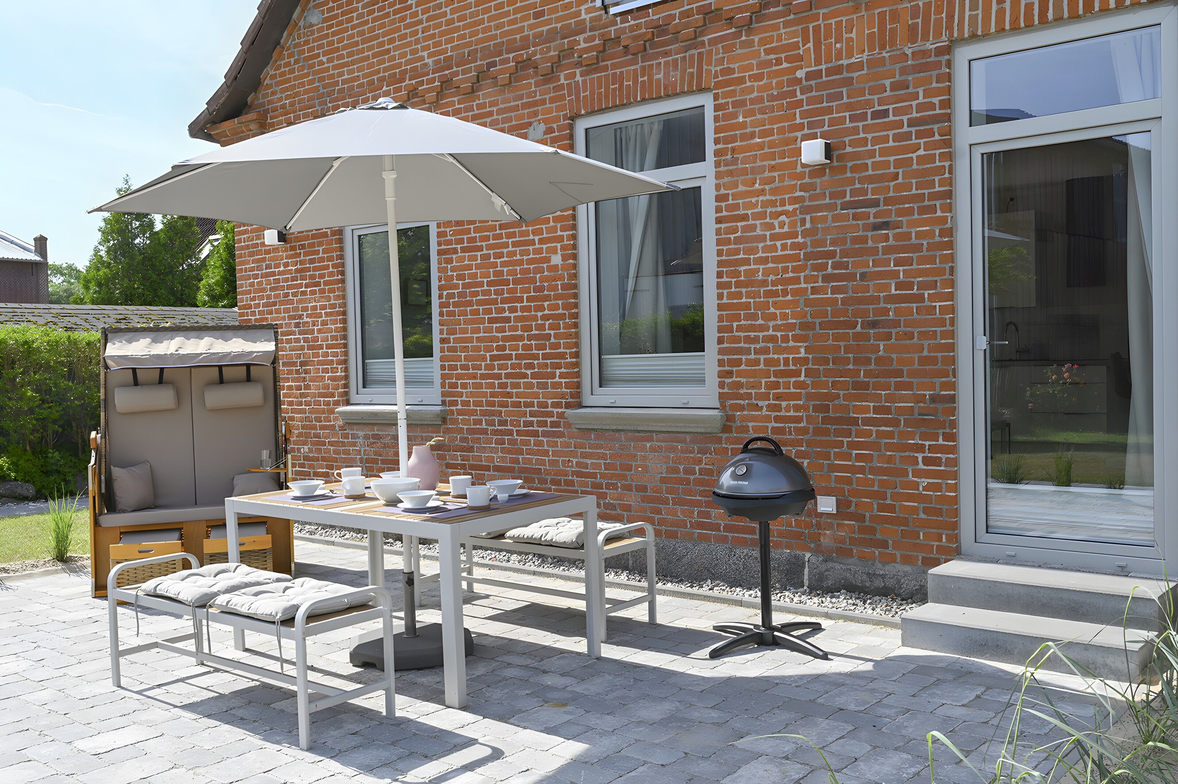 屋外ダイニングエリア