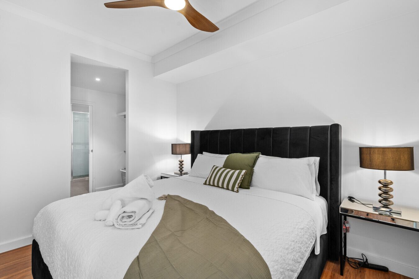 1 makuuhuone, silitysrauta/-lauta, Wi-Fi