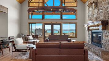 Smart TV, fireplace, video games